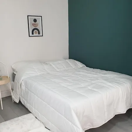 Flexliving - - Auriol * Paris