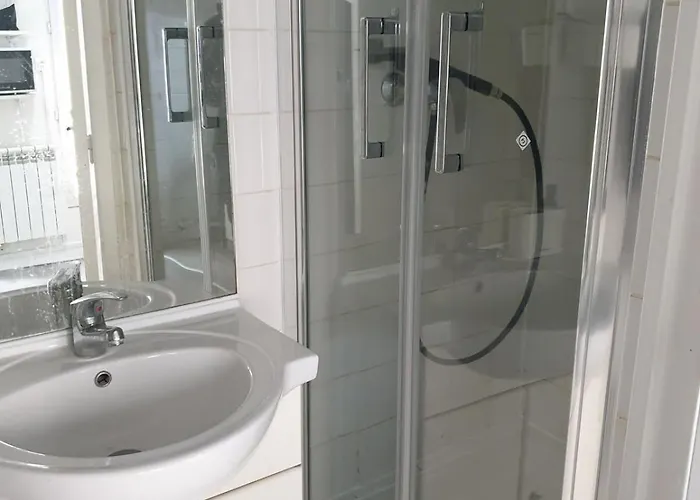 Flexliving - - Auriol